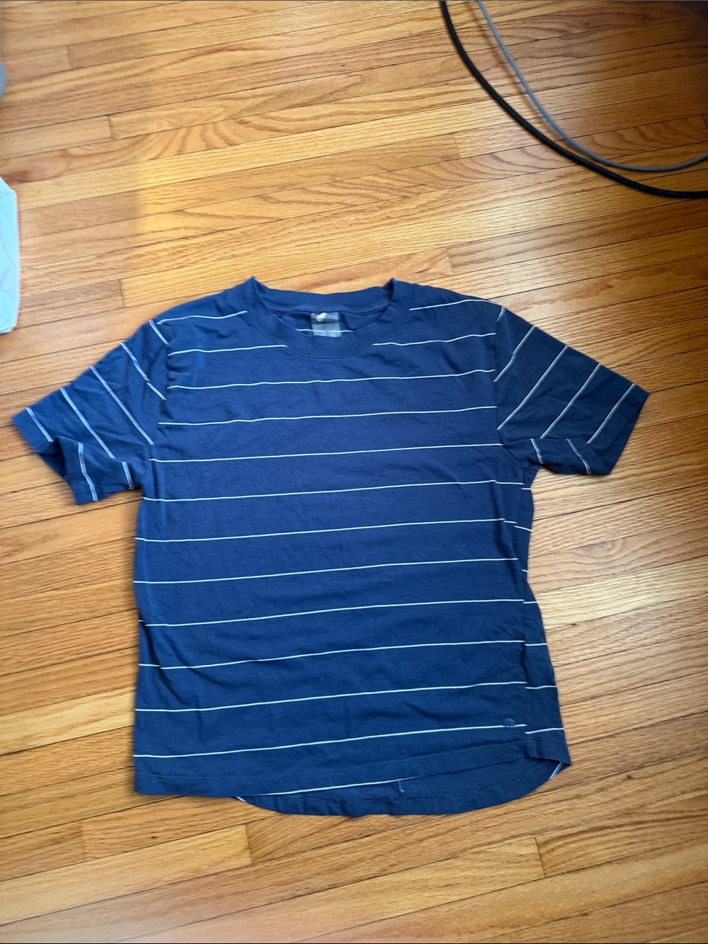 CALIA by Carrie Underwood Navy Blue Short Sleeve Striped Tee